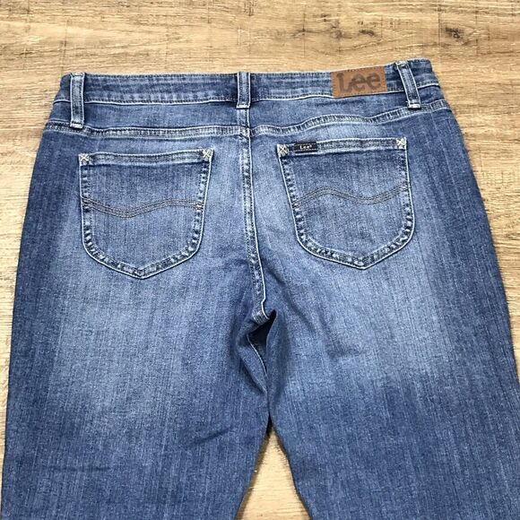 Lee Regular Fit Straight Leg Denim Jeans ~ Sz 12M ~ Mid Rise ~ 29.5" Inseam - Picture 6 of 7